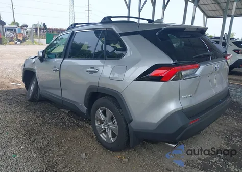 2024 Toyota Rav4 Hybrid Xle z USA, uszkodzony, nr VIN 4T3RWRFV1RU159745